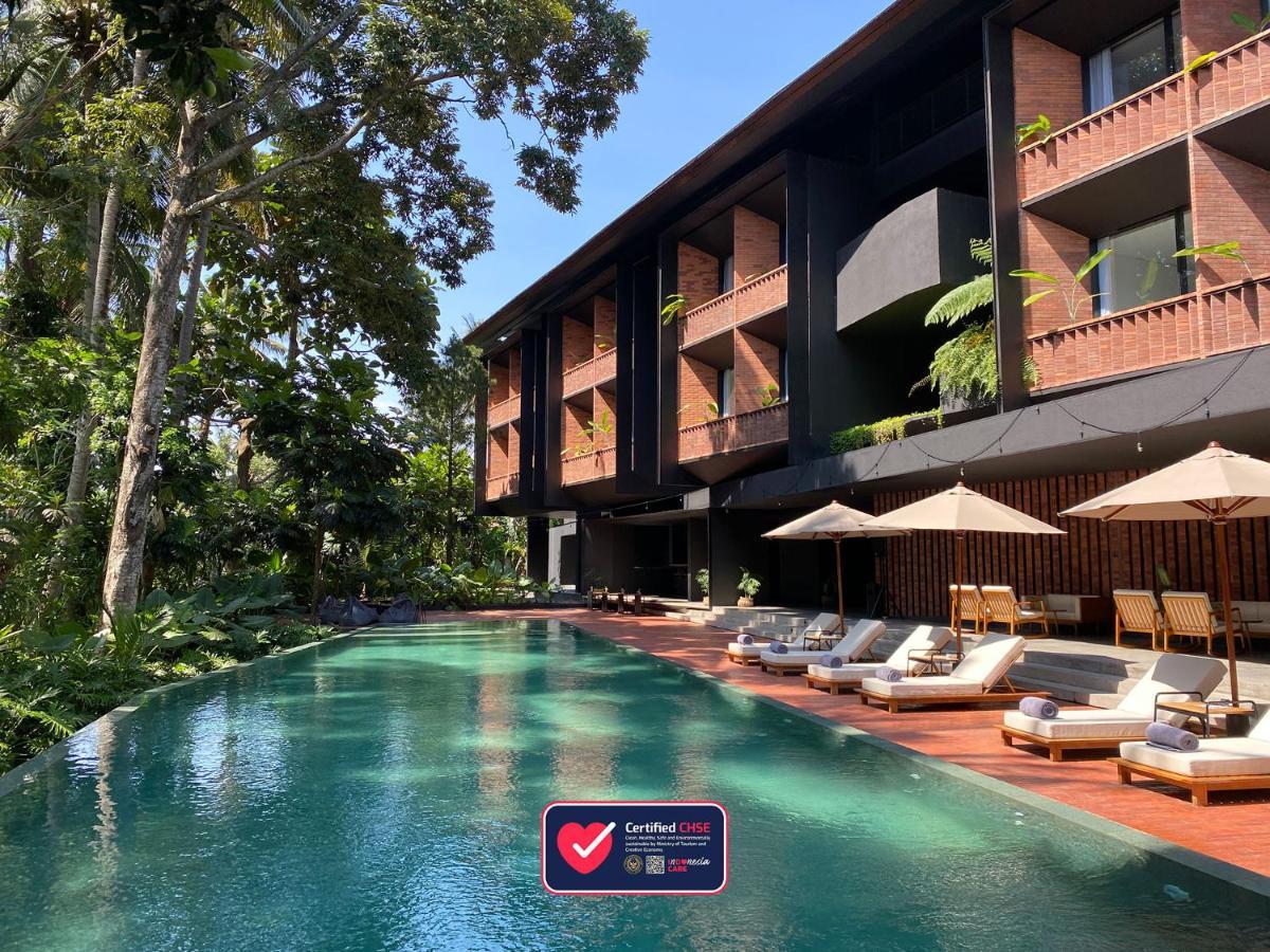 Titik Dua Hotel Ubud Exterior foto