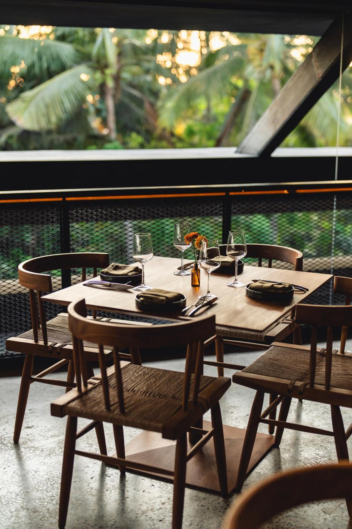 Titik Dua Hotel Ubud Exterior foto